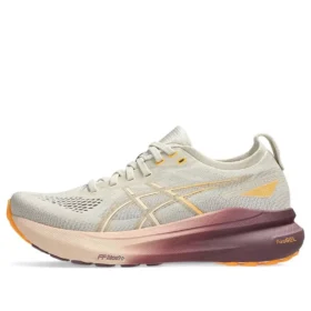 Gel-Kayano 31 “Oatmeal Pearl Pink”