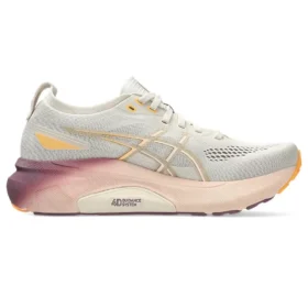 Gel-Kayano 31 “Oatmeal Pearl Pink”