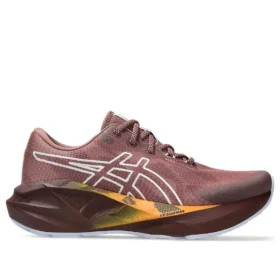 Gel-Nimbus 27 TR “Nature Bathing Dark Rubble Red”