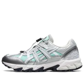 GEL-Sonoma 15-50 x Matin Kim “Oasis Green”